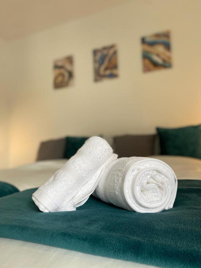 Hemel Apartments- Tranquil Haven *