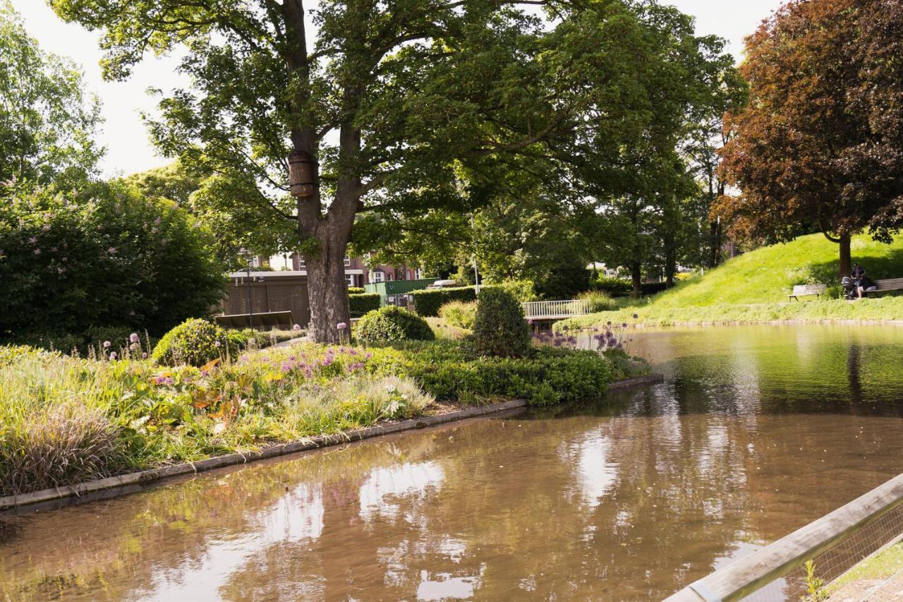 Apartment Hemel Apartments- Tranquil Haven