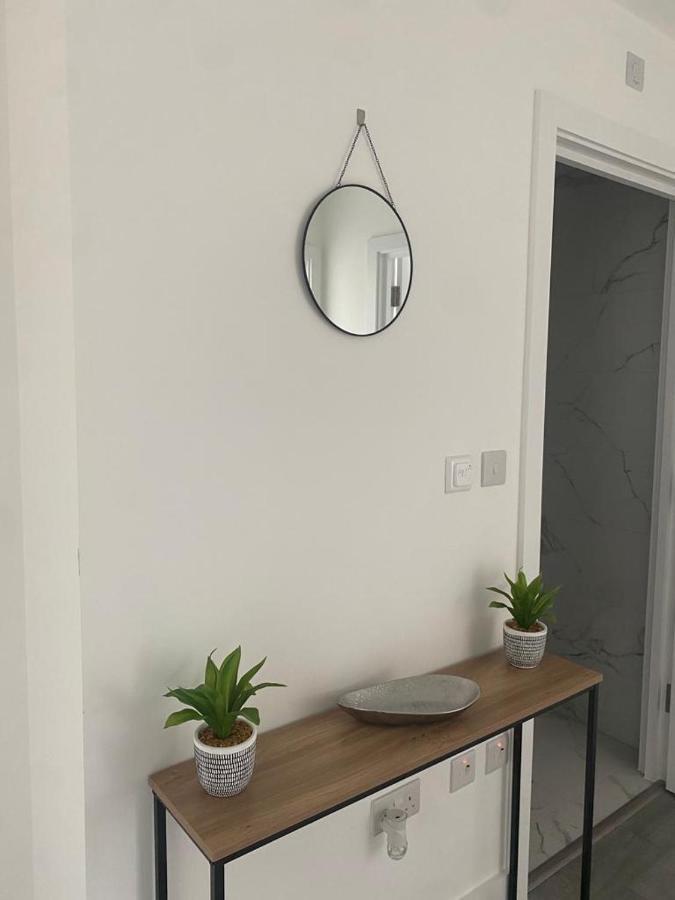 Apartment Hemel Apartments- Tranquil Haven