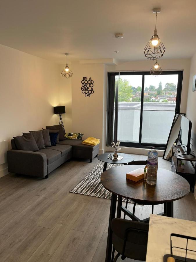 Hemel Apartments- Tranquil Haven Apartment Hemel Hempstead